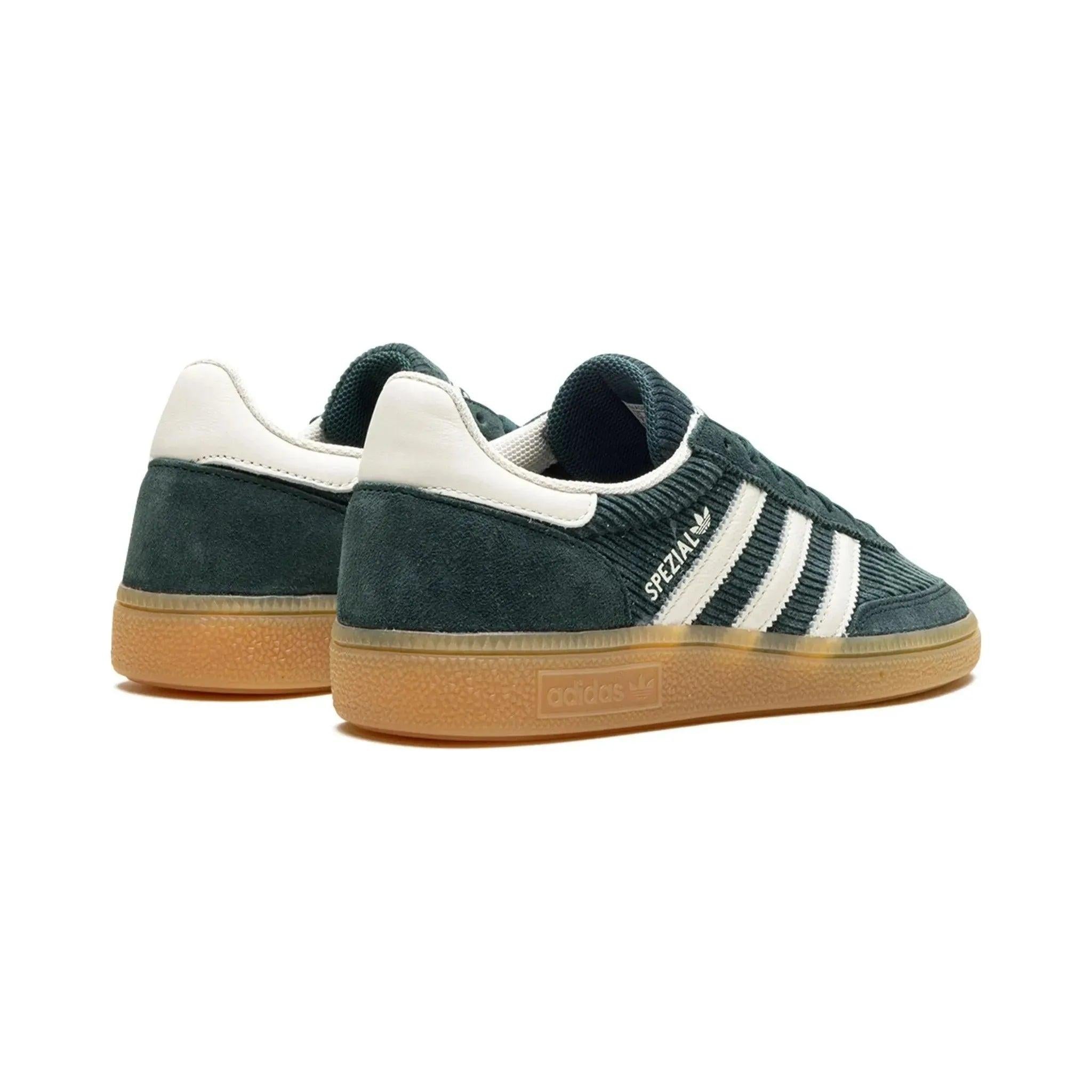 Adidas Spezial - Mineral Green