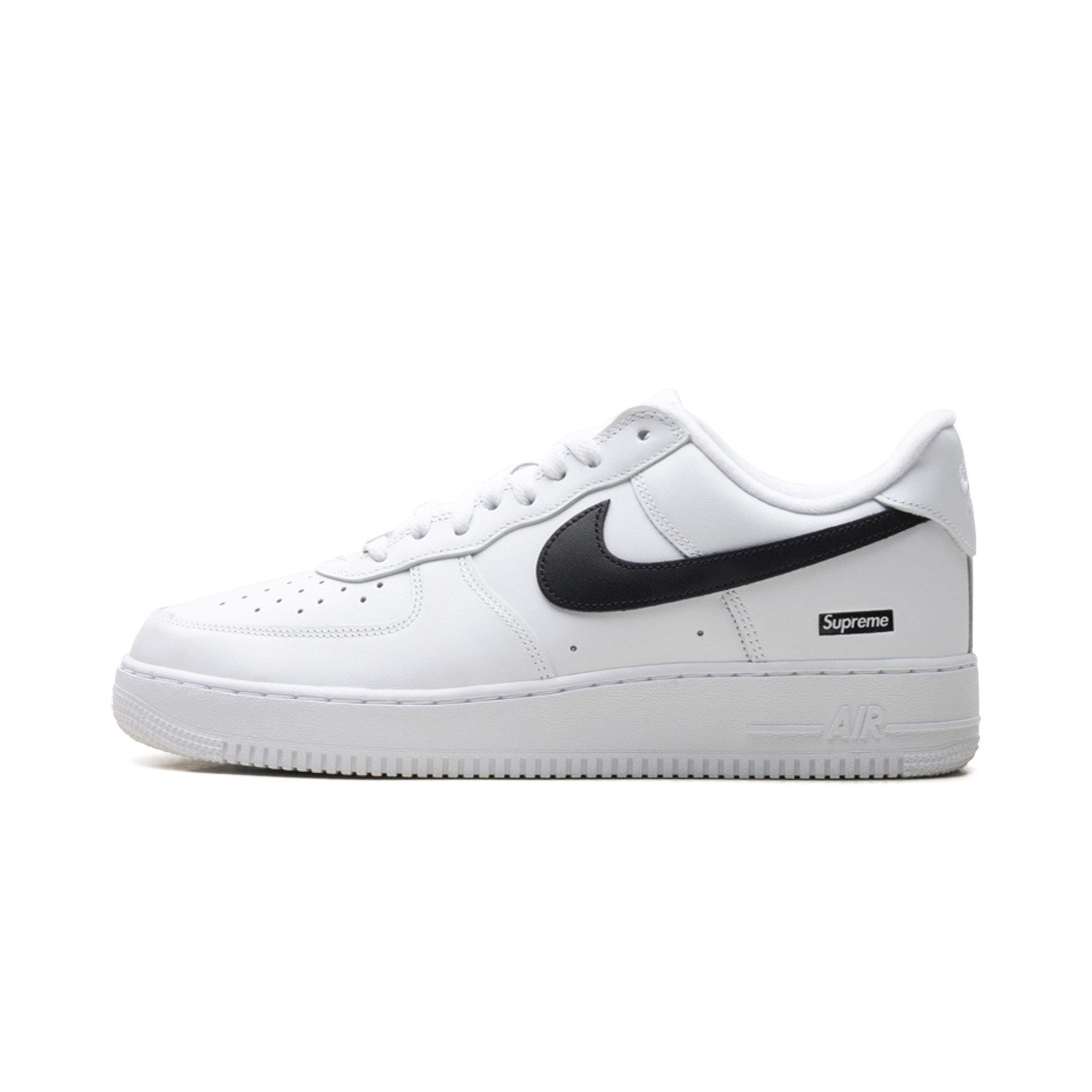 Air-Force-1-Low-Supreme-White-and-Black.png