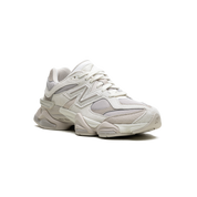 New Balance 9060 - Grey Moonbeam