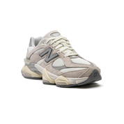 New Balance 9060 - Moonbeam Sea Salt