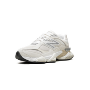New Balance 9060 - Sea Salt Moonbeam