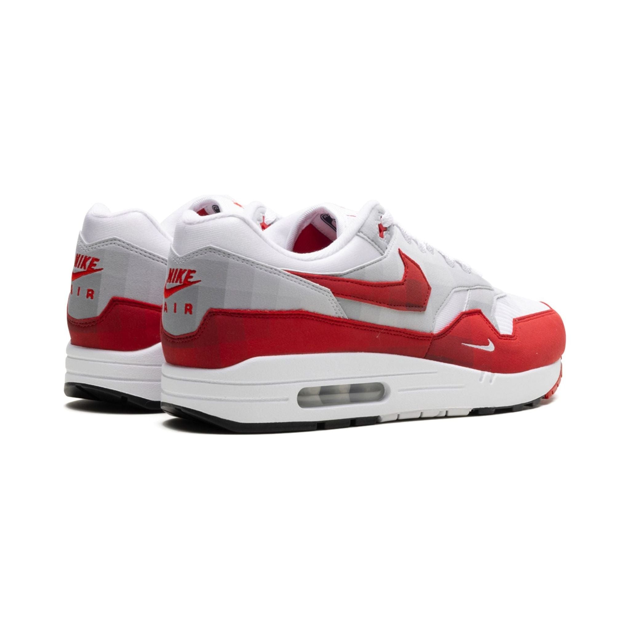 Nike Air Max 1 - .SWOOSH Low Poly