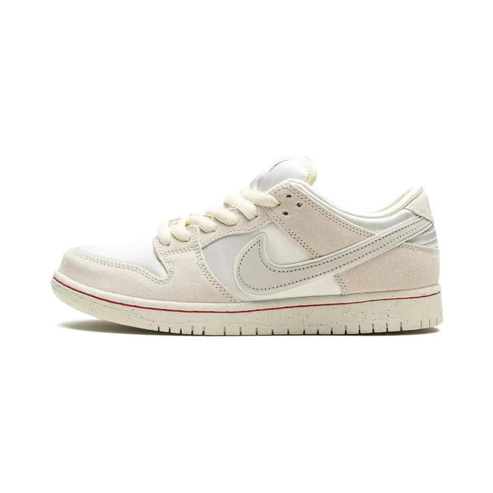Nike SB Dunk Low - City of Love Light Bone