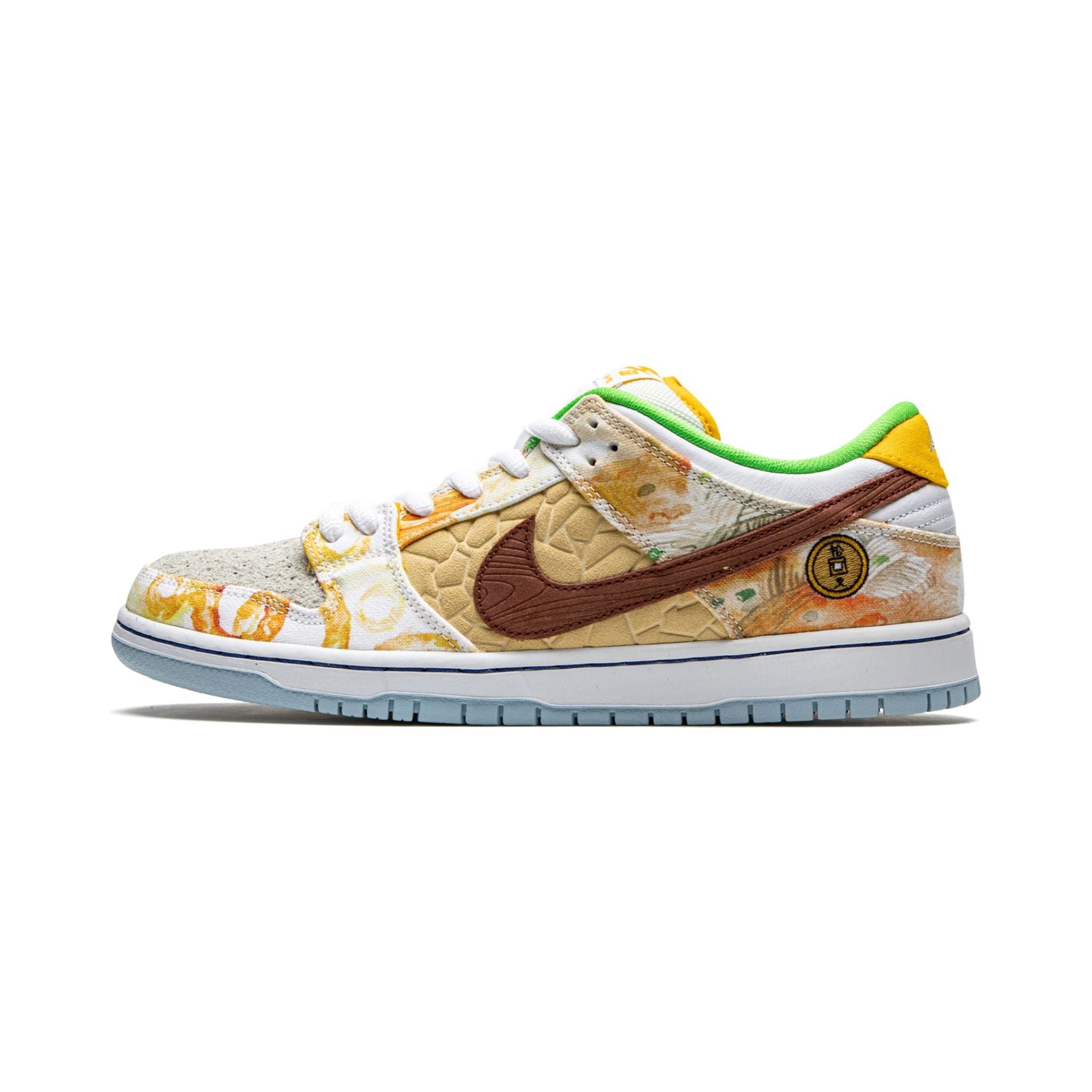 Nike SB Dunk Low - Street Hawker